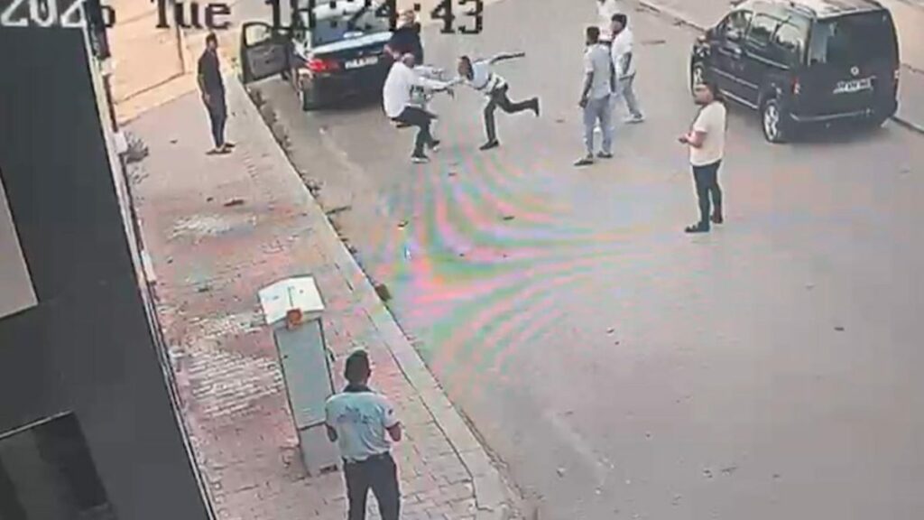 عاجل: توقيف شخصين في قضية طعن نائب تركي وإخفاء أدلة