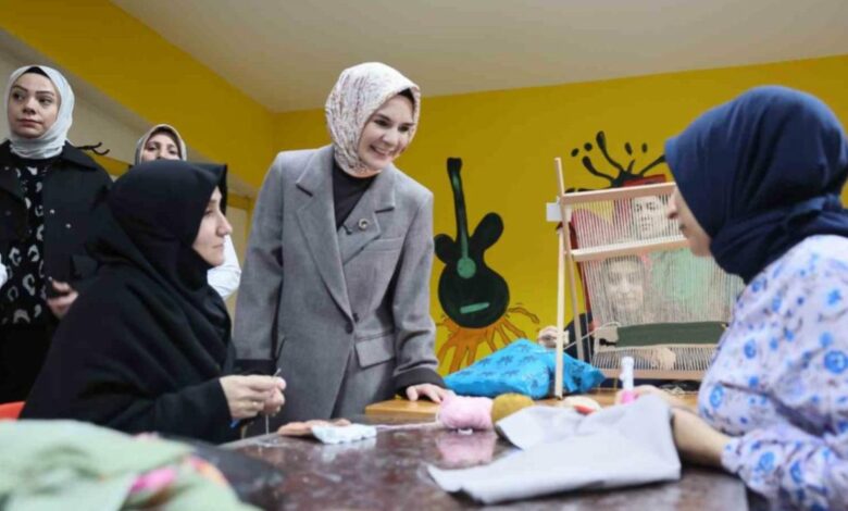عاجل: 3.3 ملايين مستفيد من مراكز دعم الأسرة في تركيا.. و596 مركزاً لتمكين المرأة