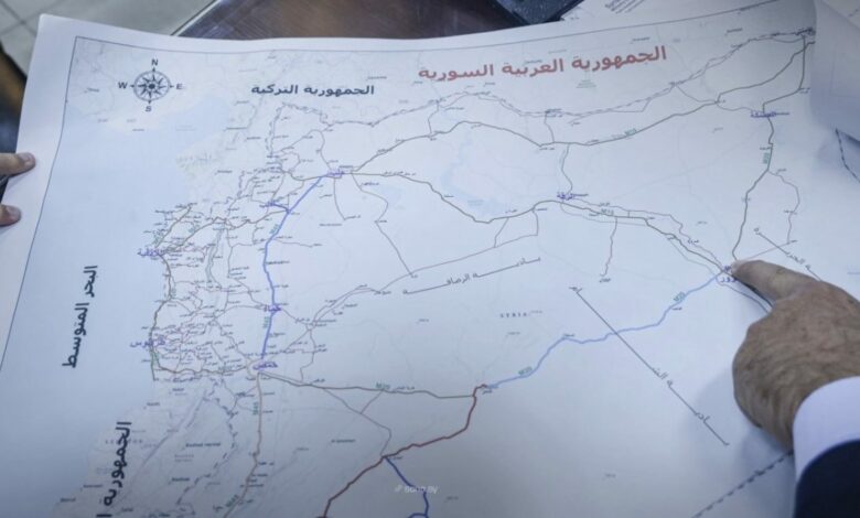 سوريا.. بـ300 مليون دولار.. ائتلاف سعودي-سوري يتولى تأهيل طريق دمشق-تدمر-دير الزور وتحويله إلى مزدوج