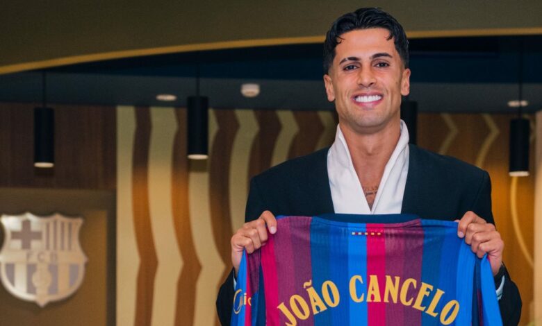 برشلونة يضم كانسيلو رسمياً بعقد حر حتى 2029
