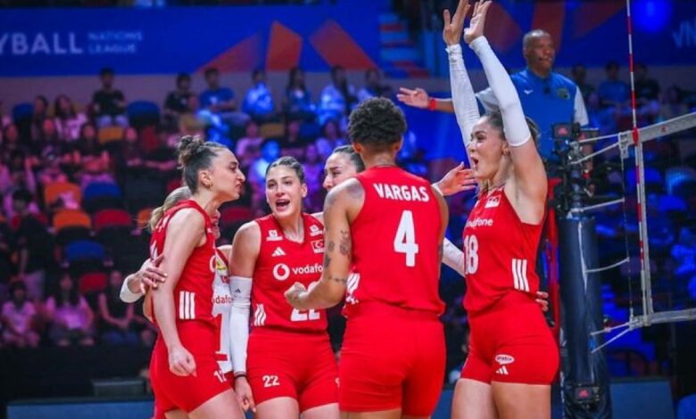 سوريا.. سيدات الطائرة التركيات يفتتحن مشوارهن الأوروبي بمواجهة لاتفيا في إسطنبول