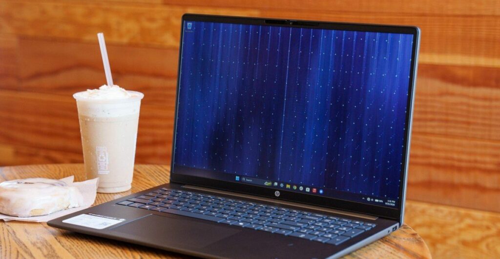 حاسوب HP OmniBook 3 بشاشة 16 بوصة وذاكرة 16 جيجابايت يغزو الأسواق بسعر اقتصادي 520 دولارًا
