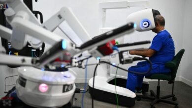الجراحة الروبوتية تُجرى لأول مرة على متن السفينة الحربية التركية "أناضولو" في عرض البحر