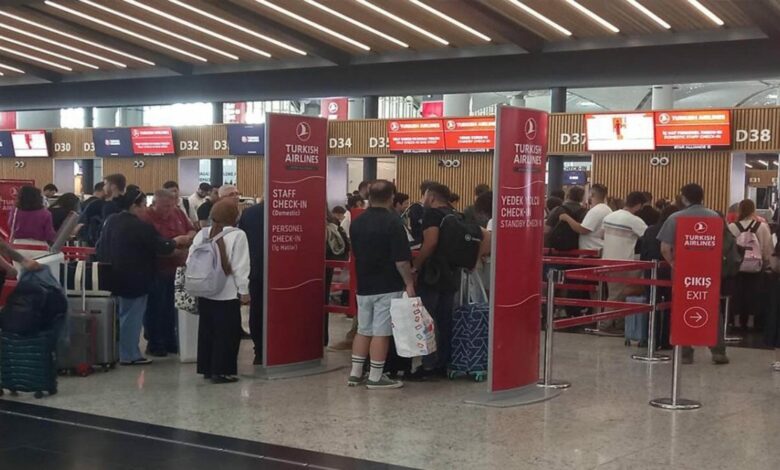 مطار إسطنبول يشهد ازدحاماً مع انتهاء العام الدراسي وبدء العطلة الصيفية