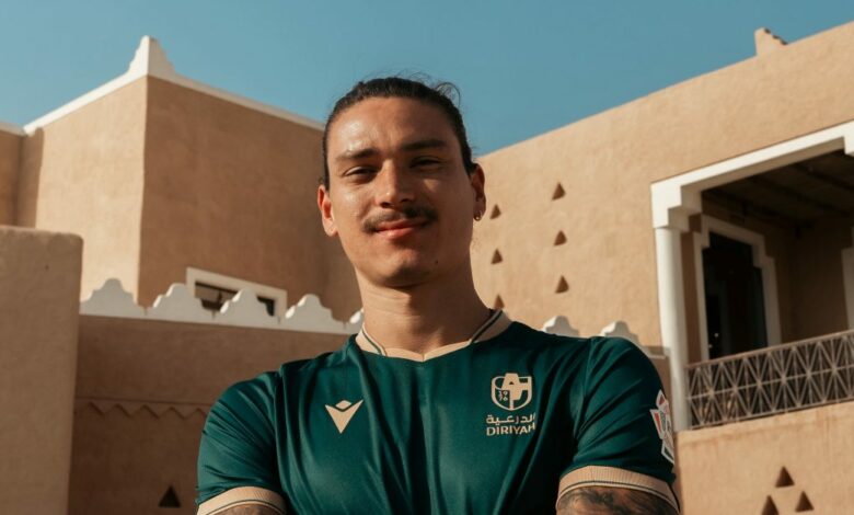 الدرعية يخطف داروين نونيز من طرابزون وينضم إلى صفوفه معارًا من الهلال