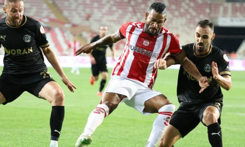سيفاس سبور ومانيسا يتعادلان 2-2 في مباراة مثيرة بالدوري التركي