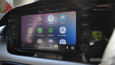 خلل في تطبيق Spotify يعطل المستخدمين على Android Auto برسالة "التطبيق لا يستجيب"