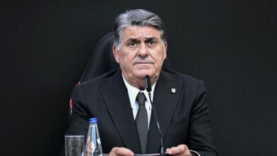 0 رئيس بشكتاش التركي يجري عملية قسطرة قلبية بنجاح ويتعافى في منزله