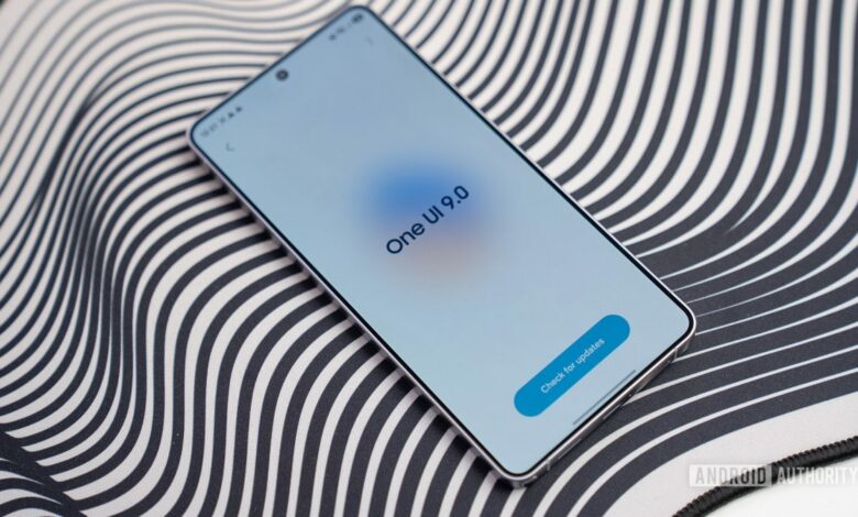 0 سامسونغ تطلق الإصدار التجريبي السادس من One UI 9 لهواتف Galaxy S26 مع إصلاحات لكاميرا Expert RAW