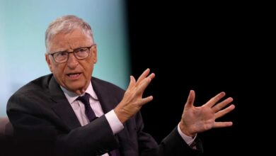 بيل غيتس يحذر: الذكاء الاصطناعي قد يكون أسوأ مصدر للظلم ويقترح ضرائب على الروبوتات
