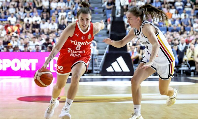 منتخب تركيا للسيدات يقلب تأخره ويفوز على ألمانيا 63-62 في ودية كولن