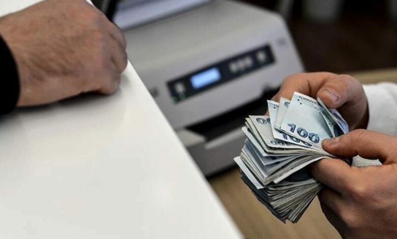 عاجل | البنوك العامة التركية تخفض أسعار الفائدة على القروض