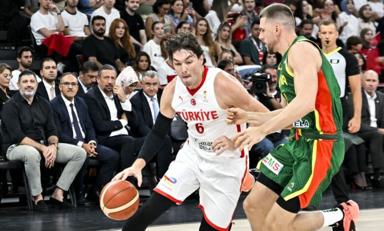 المنتخب التركي يسحق ليتوانيا 94-66 في تصفيات كأس العالم 2027