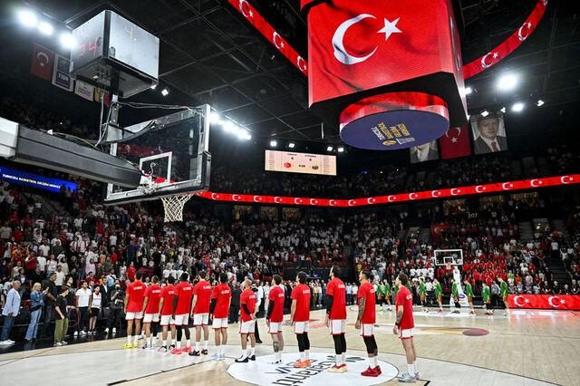 المنتخب التركي يسحق ليتوانيا 94-66 في تصفيات كأس العالم 2027