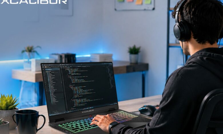 لابتوب الألعاب للبرمجة في 2026: كيف تختار بين Excalibur G870 وG915؟