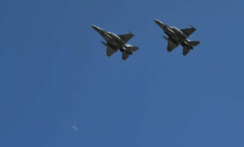 عاجل | اليونان ترفع طائرتين F-16 لاعتراض مسيّرة تركية في بحر إيجه