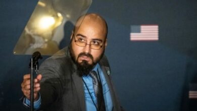مشغّل شاشات البيت الأبيض السابق يدفع 172 ألف دولار بعد رهانه على كلمات ترامب