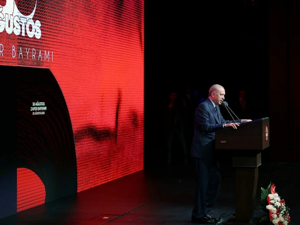 أردوغان: سنحاسب المسؤولين عن حادث عبارة غيرني بالتعاون مع قبرص التركية
