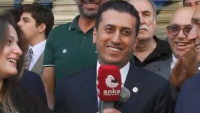 عاجل | بعد زلّة أوزيل.. رئيس فرع "الحزب الجديد" في كاديكوي يخطئ ويقول "إيي حزب" أثناء افتتاح المكتب