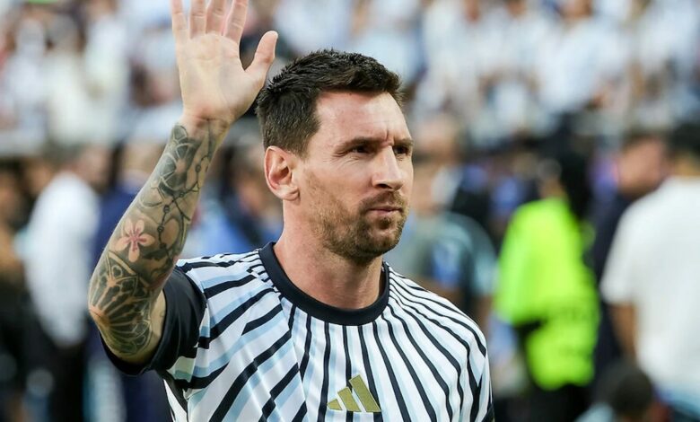 ميسي يعلن اعتزاله اللعب الدولي مع الأرجنتين بعد 207 مباريات و125 هدفاً