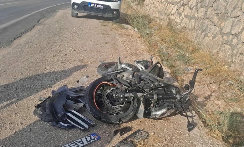 عاجل | أديامان: مصرع قائد دراجة نارية في حادث تصادم مع سيارة