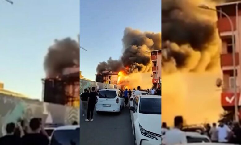 حريق متجر في إسطنبول التركية يحاصر عالقين.. كيف خرجوا؟