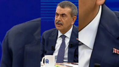 عاجل | وزير التعليم التركي يوصي بالمعطف الأبيض بعد شكاوى من صعوبة تمييز المعلمين