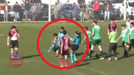 أعطت زميله كرتاً أحمر ففعل بها ما فعل .. اعتداء على حكمة داخل مبارة لكرت القدم