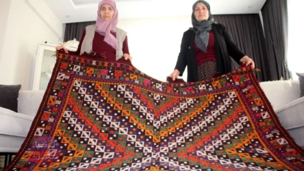 بساط معروض للبيع بمبلغ 5 ملايين و 750 ألف ليرة تركية