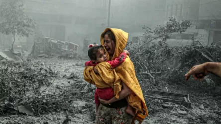 وقتلت إسرائيل أكثر من 5000 فلسطيني في حربها على غزة