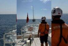 عاجل | قارب يتعطل وينجرف أمام جزيرة رودس.. إنقاذ 4 أشخاص قبالة فتحية