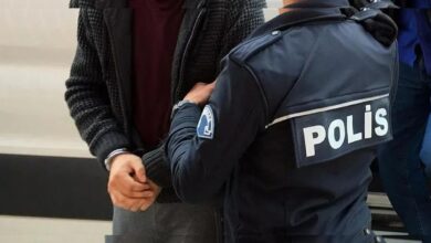 إزمير.. اعتقال 3 تجار مخدرات بعد ضبط كيلوغرامات من الكوكايين والاسكرنكس