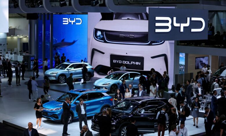 BYD تفتح مصانعها أمام الروبوتات في شراكة استراتيجية مع PaXini Tech