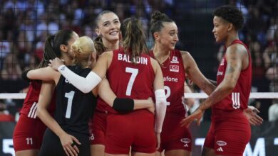 المنتخب التركي للكرة الطائرة يتجاوز أذربيجان بثلاثية نظيفة ويتأهل لربع نهائي أمم أوروبا