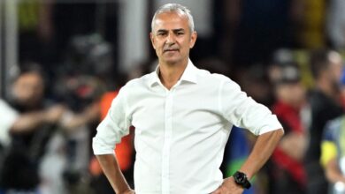 المدير الفني التركي كارتال يستقيل من فنربخشة بعد تعادله مع روما في دوري أبطال أوروبا