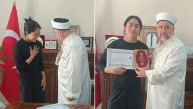 سائح من كوريا الجنوبية يعتنق الإسلام في أرتوقلو ويختار اسم عبد الله
