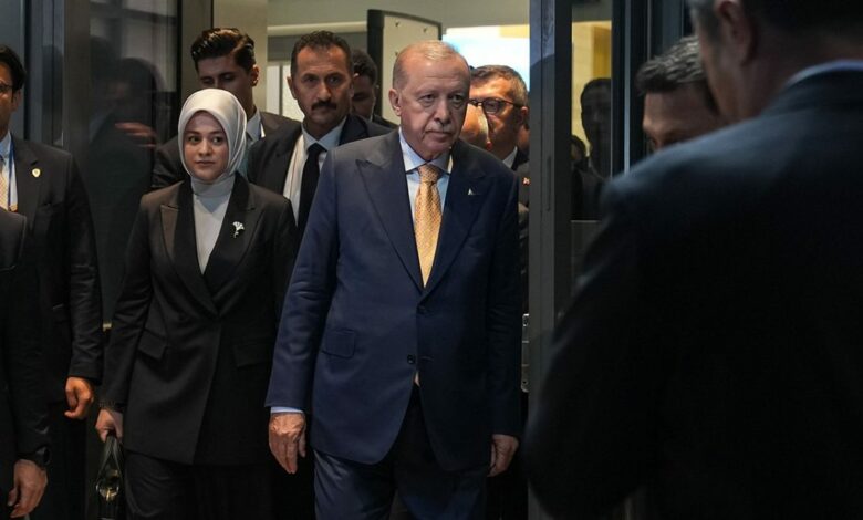 أردوغان يتوقع نتائج قريبة لتحرك نحو 8 دول بشأن توترات الخليج.. ولقاؤه بزشكيان غير محسوم