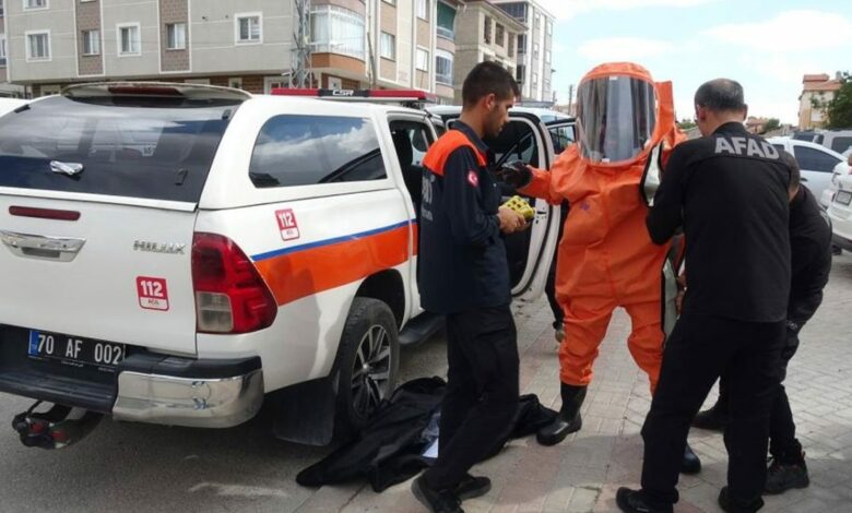 العثور على زوجين متوفيين في كارامان يُخلي مبنى من 11 طابقًا بسبب رائحة كيميائية