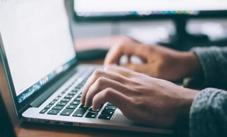 تعديل تركي يفرض تحديد أيام العمل من المكتب والمنزل داخل العقد