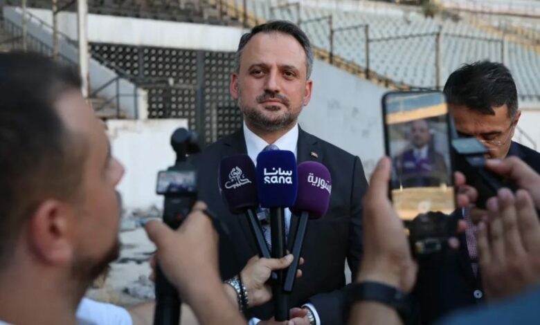 مسؤول تركي يزور دمشق وحلب لبحث التعاون الرياضي ويلتقي شبانًا عاشوا في تركيا