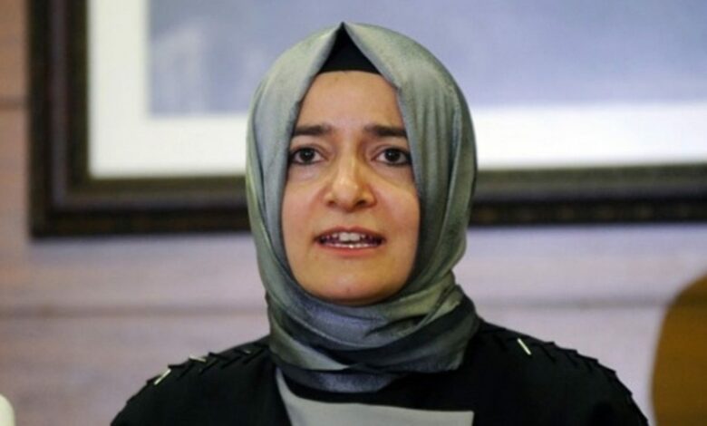 نائبة رئيس حزب العدالة والتنمية التركي تستقيل لإتاحة تحقيق مستقل.. ماذا طلبت من أردوغان؟
