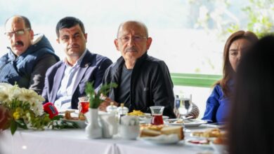 كيليتشدار أوغلو يرفض حسم ترشحه ويعد بإعادة «الشعب الجمهوري» التركي إلى «الميناء الآمن»