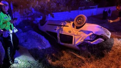 انقلاب سيارة على طريق أرزينجان–أرضروم التركية ينقل زوجين إلى المستشفى