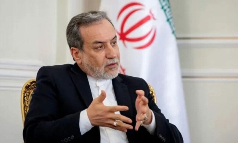 طهران تتوعد واشنطن بـ«حرب قيامة».. لماذا أبقت باب التفاوض مفتوحًا؟