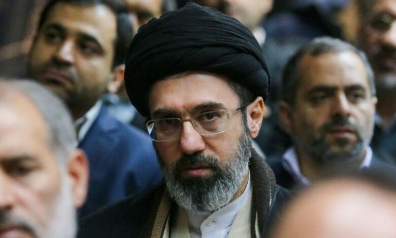 من مضيق هرمز إلى بحر العرب.. مجتبى خامنئي يلوّح بتصعيد المواجهة مع ترامب