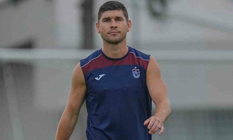 لاعب طرابزون سبور يخضع لجراحة في بلجيكا.. والتأهيل يبدأ بعد استمرار مشكلة الركبة
