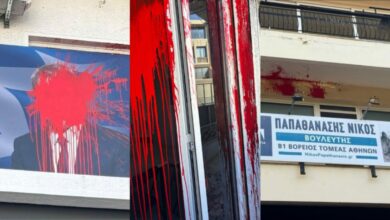 بالطلاء.. هجمات متتالية تستهدف 3 مواقع لحزب الحكومة اليوناني في أثينا