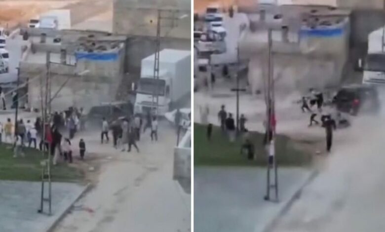 مركبة تقتحم شجارًا جماعيًا في غازي عنتاب.. والحشد يُخرج سائقها من السيارة