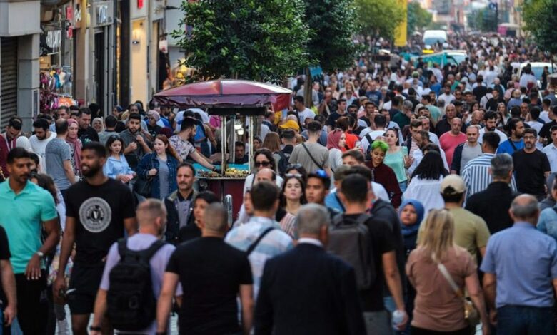 بطالة تركيا تتراجع إلى 7.8%.. ومعدل قوة العمل غير المستغلة يصعد إلى 31%