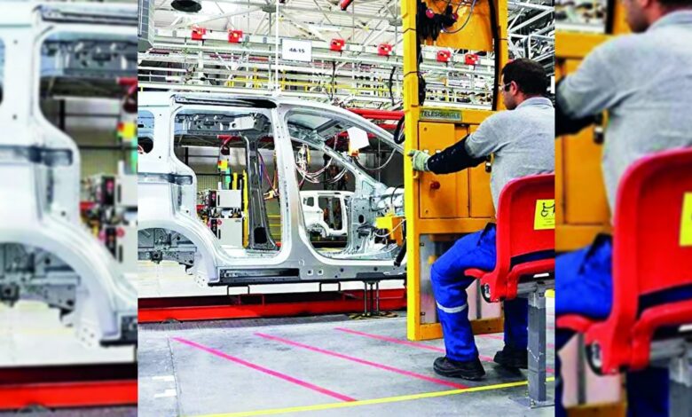 إنتاج المركبات التجارية يرتفع في تركيا رغم تراجع السيارات.. والسوق ينكمش